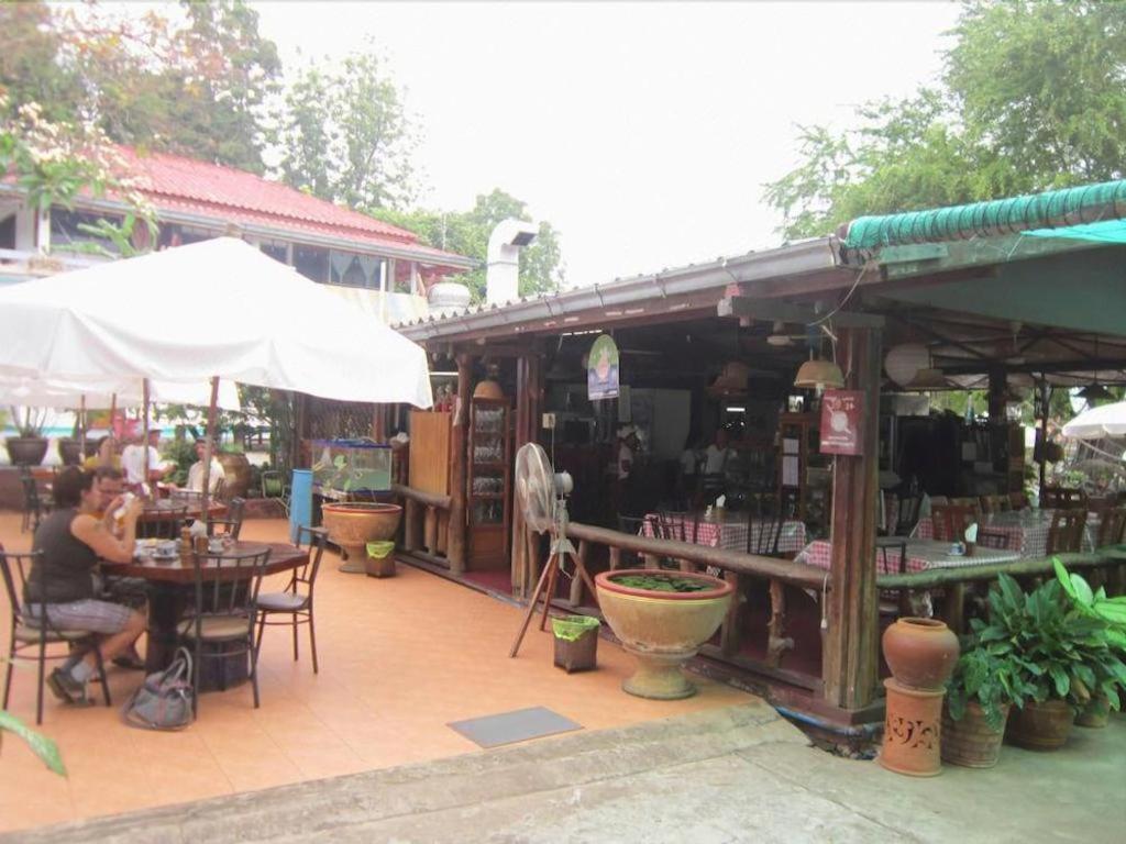 Rimtalay Resort Koh Si Chang Dış mekan fotoğraf