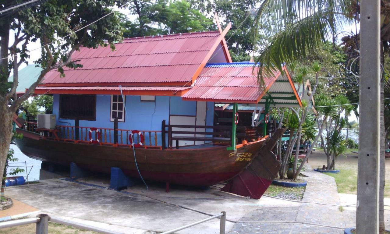 Rimtalay Resort Koh Si Chang Dış mekan fotoğraf